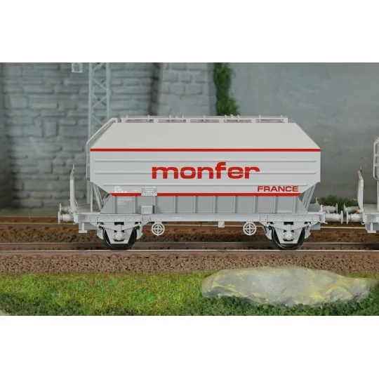 WB-896-Ree Modeles WB896 Set of 2 grain wagons FRANGECO, SNCF, Monfer, ep. IV