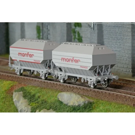 WB-896-Ree Modeles WB896 Set of 2 grain wagons FRANGECO, SNCF, Monfer, ep. IV