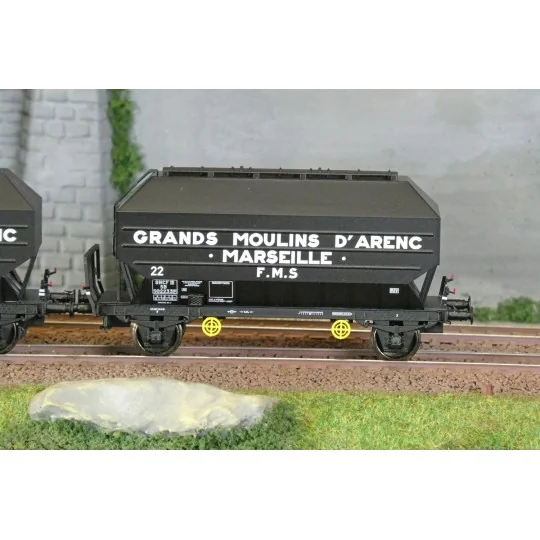 Ree Modeles WB900 Set of 2 FRANGECO grain wagons, SNCF, Grands Moul... WB-900-Ree Modeles WB900 Set of 2 FRANGECO grain wagons, SNCF, Grands Moulins D'Arenc, ep. III