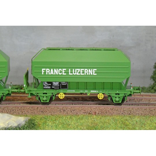WB-902-Ree Modeles WB902 Set de 2 wagons céréaliers FRANGECO, SNCF, France Luzerne, ep. IV