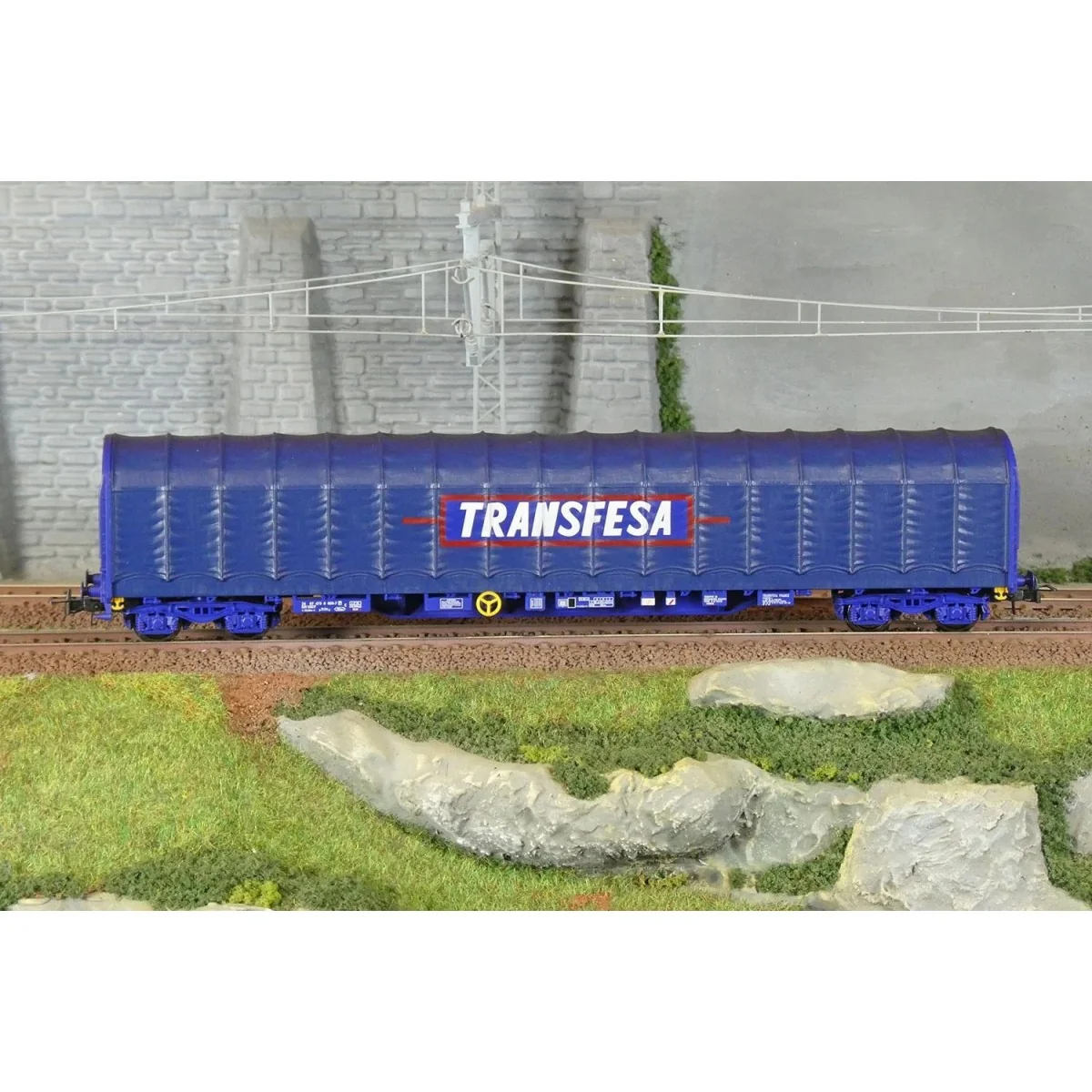 Electrotren HE6086 Covered bogie wagon, blue livery, SNCF / RENFE, ... Electrotren HE6086 Covered bogie wagon, blue livery, SNCF / RENFE, ...