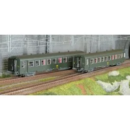 Models Word 40022 Set of 2 short USI coaches, SNCF, B10t U60, green...