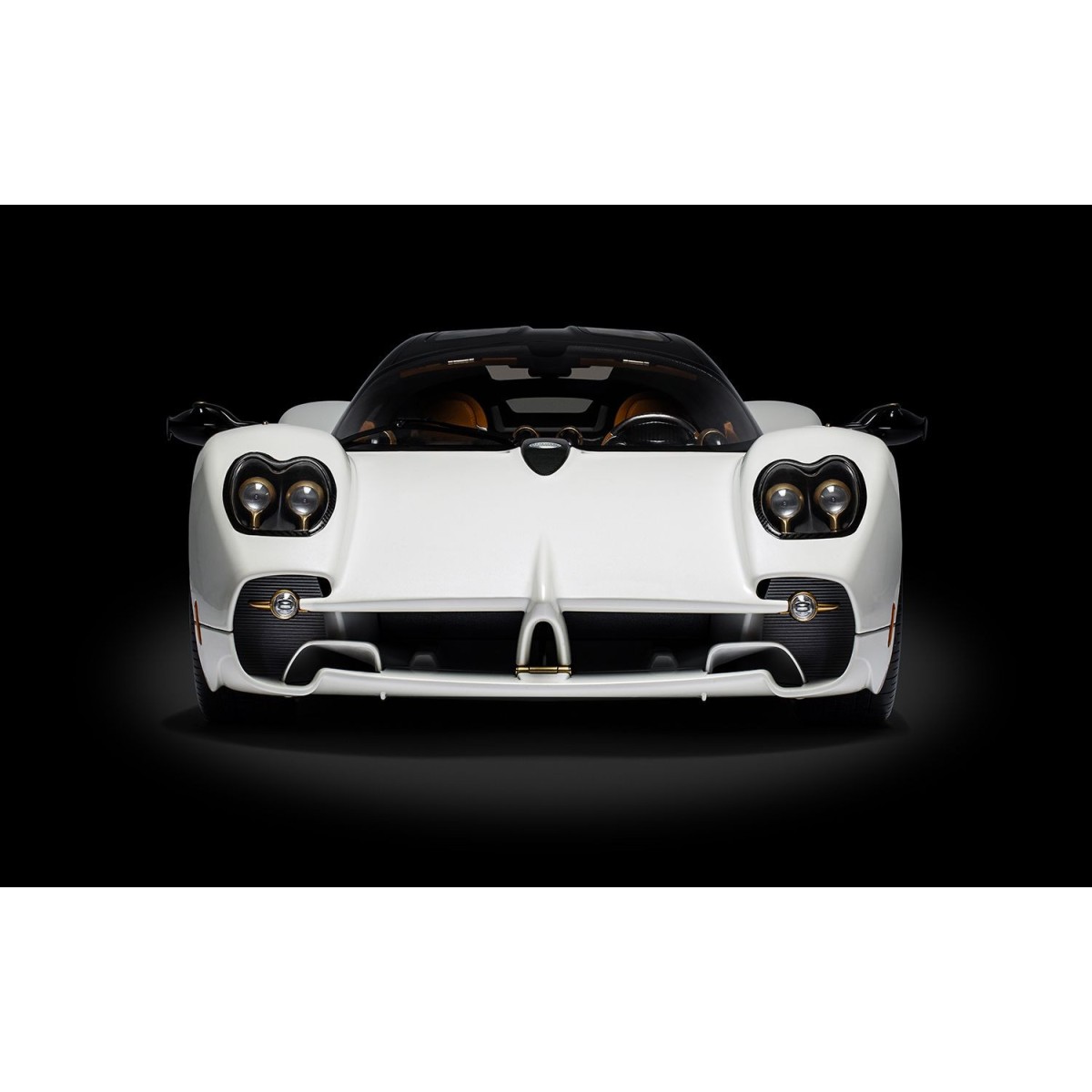 Pocher HK123 Pagani Utopia Coupé - Bianco Perla 1/8 Pocher HK123 - 4