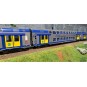 ViTrains_1105L-ViTrains 1105 copy of a set of three VO2N SNCF passenger cars, Nord-Pas-de-Calais livery, Carmillon logo