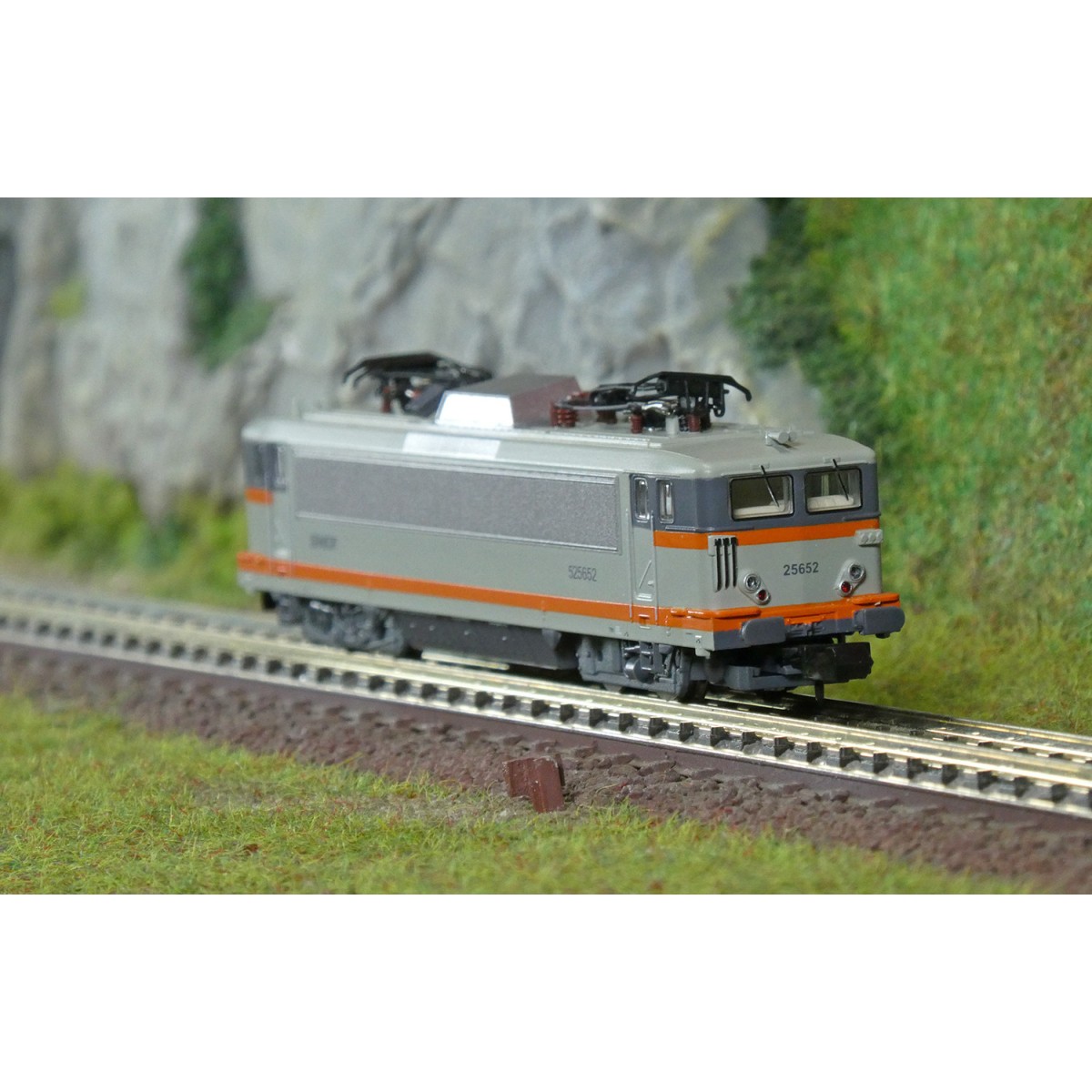 Piko 94210 Locomotive électrique BB 25652, SNCF, cabine longue, N - 1/160 Piko Piko_94210 - 3