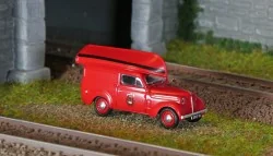 Ree Models CB203 Renault Juvaquatre Panel Van "FIRE DEPARTMENT" + Boat
