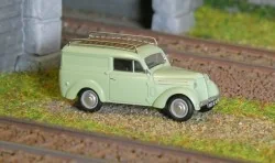Ree Modeles CB209 Renault Juvaquatre panel van, Green + gallery