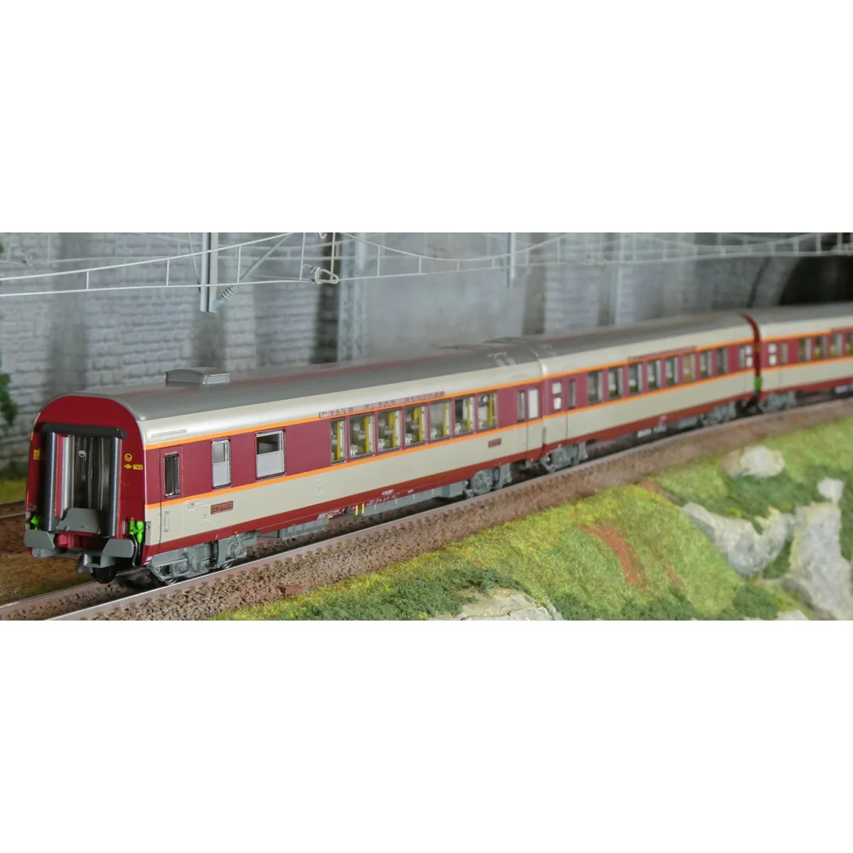 LS Models 40081DC Set de 3 voitures Grand Confort Aquitaine A8tu + A8u + Vru, livré origine, Sud-Ouest, éclairées Ls models Lsm_