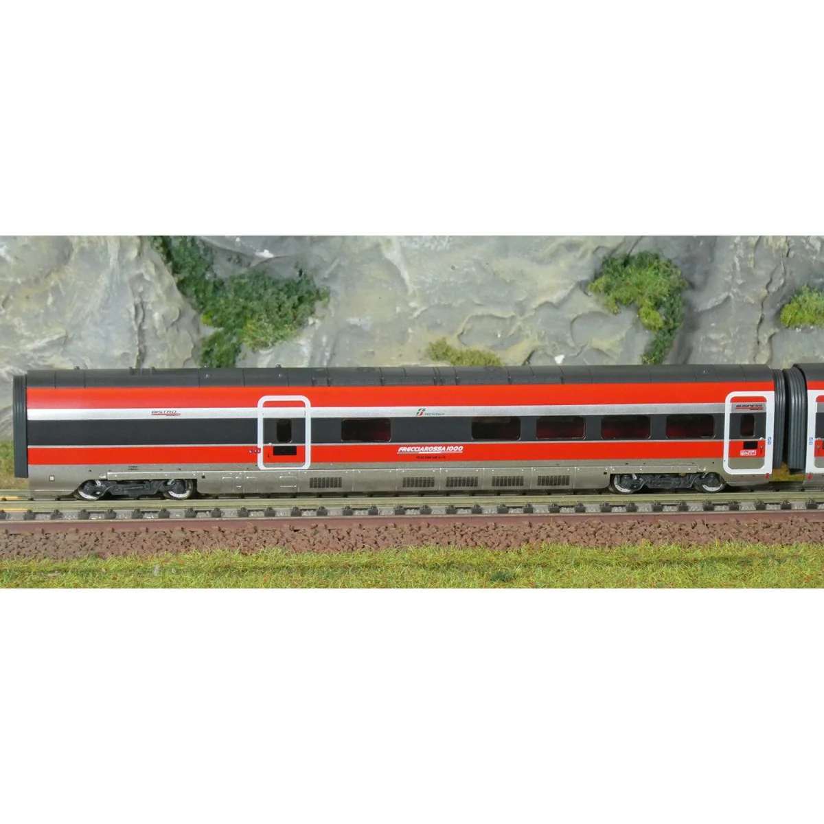 Arnold HN3514 Set de 4 complémentaires pour TGV Frecciarossa 1000, FS, N 1/160 Arnold HN3514 - 3 Arnold HN3514 Set de 4 complémentaires pour TGV Frecciarossa 1000, FS, N 1/160 Arnold HN3514 - 3