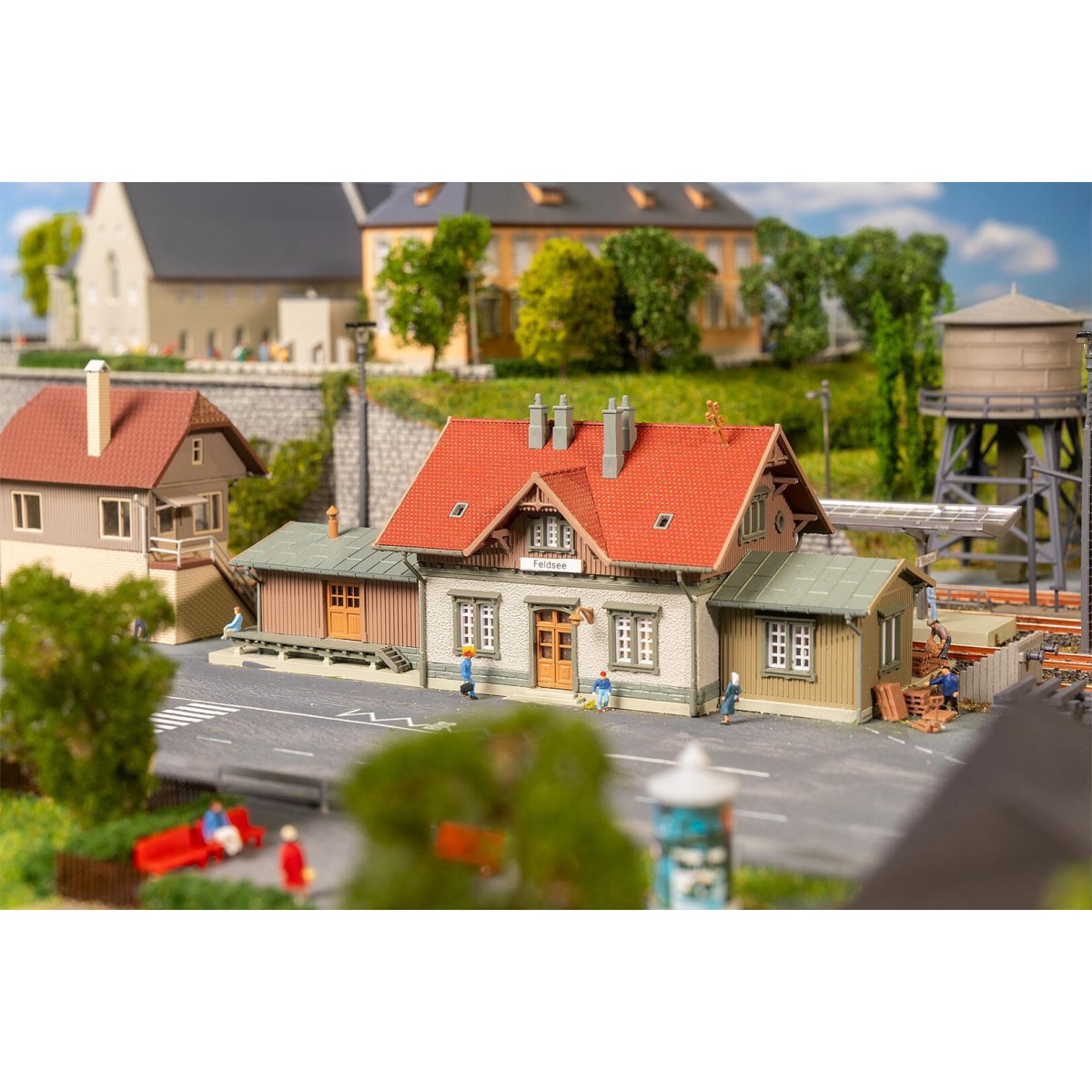 Faller 239011 Model Kit, Promotional Set Feldsee Station, N - 1/160...