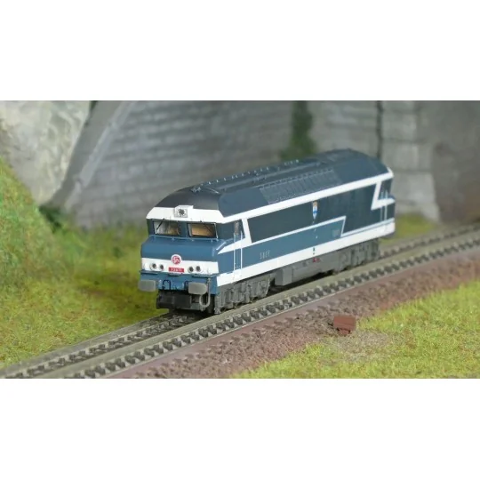 HN2651S-Arnold HN2651S CC 72071 diesel locomotive, original blue livery, Marseille, digital sound, N 1/160