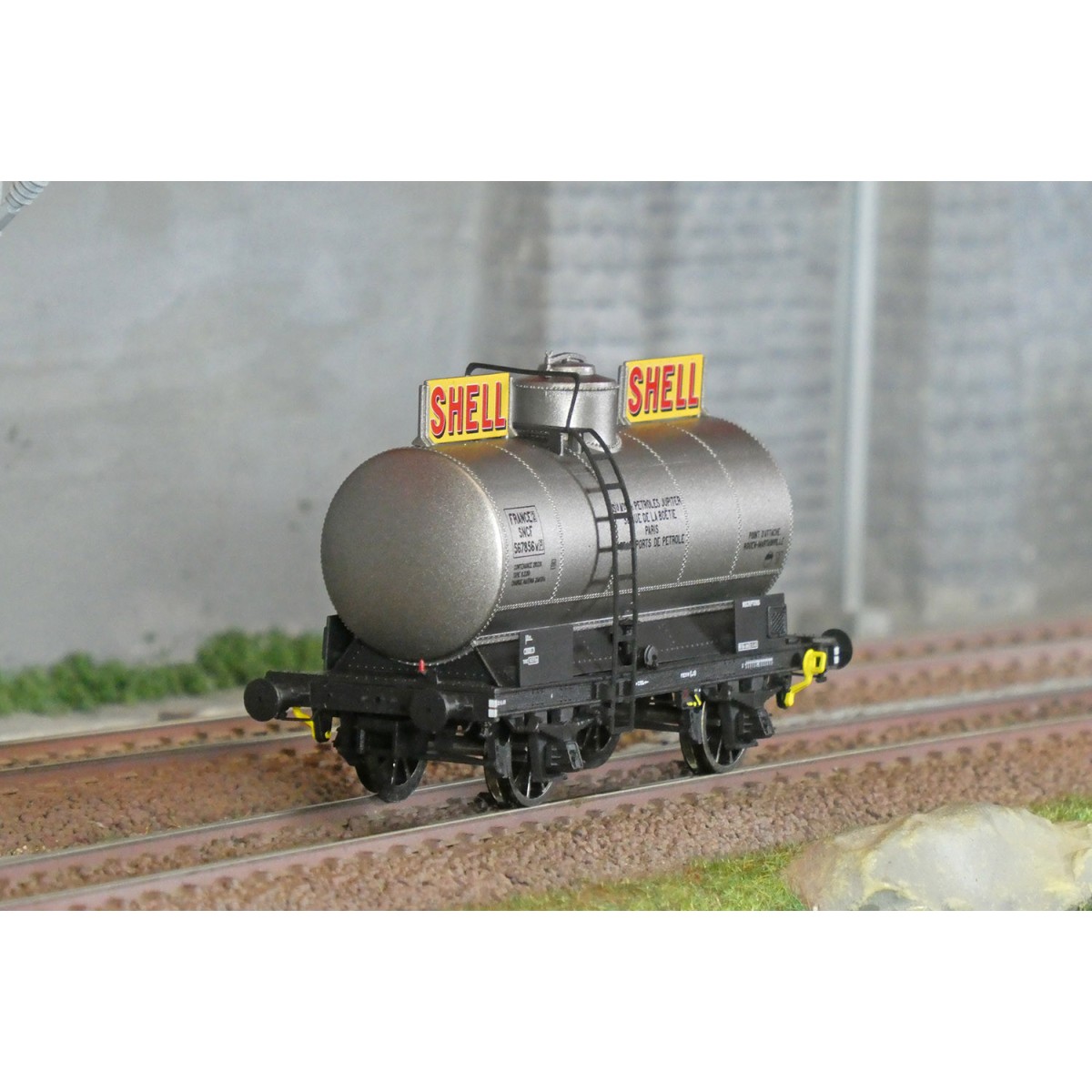 LS Models 30457 OCEM tank wagon, without walkway, grey, SHELL, SNCF...