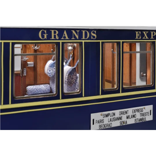 1714/01-Amati 1714/01 Voiture voyageur Orient Express CIWL 1/32 construction bois