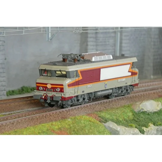LSM_10480-Ls Models 10480 SNCF BB 15028 Electric Locomotive, Arzens Concrete, Villiers-le-Bel Coat of Arms, Strasbourg