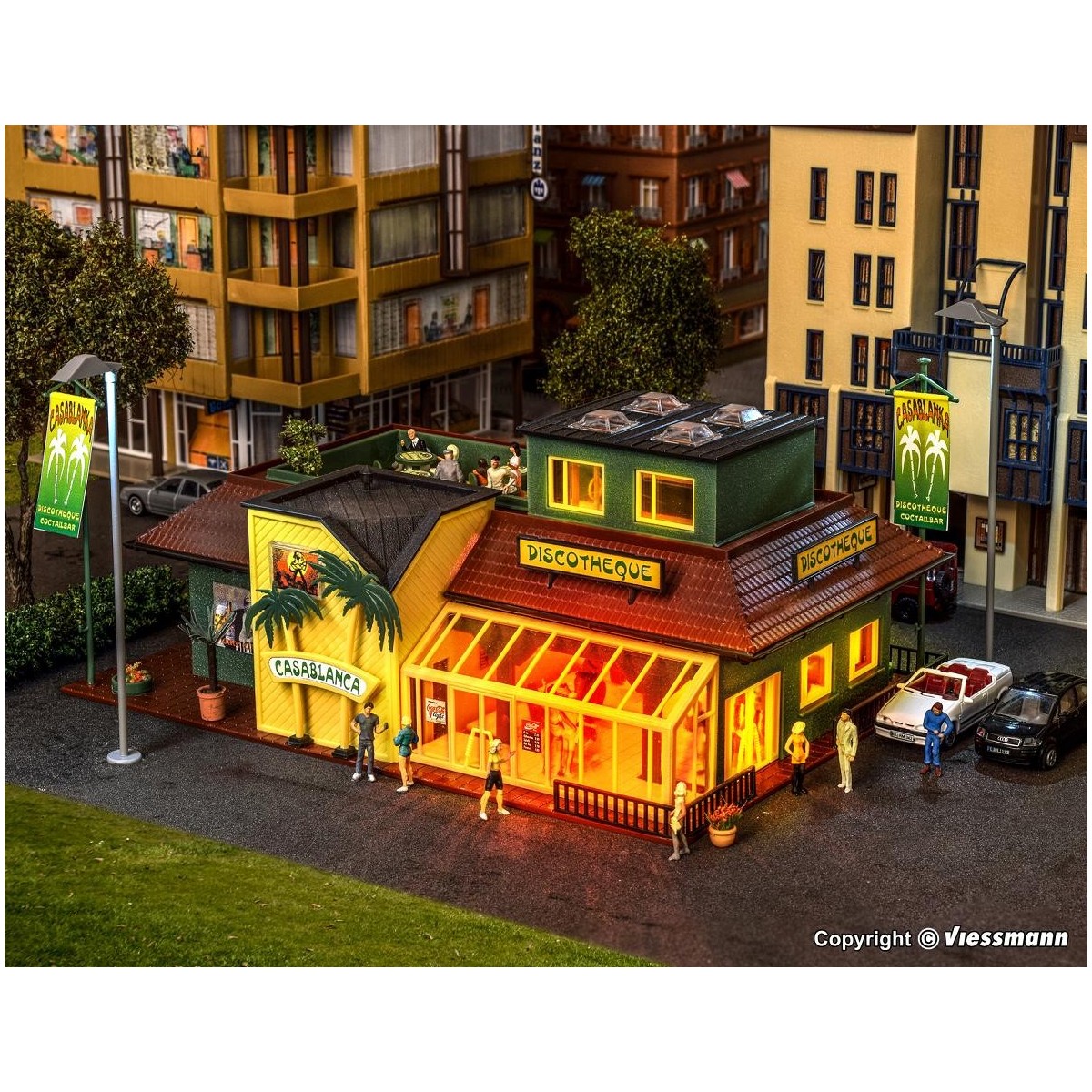 Vollmer 43656 Model Kit, Casablanca Discotheque with Lighting - Vol...