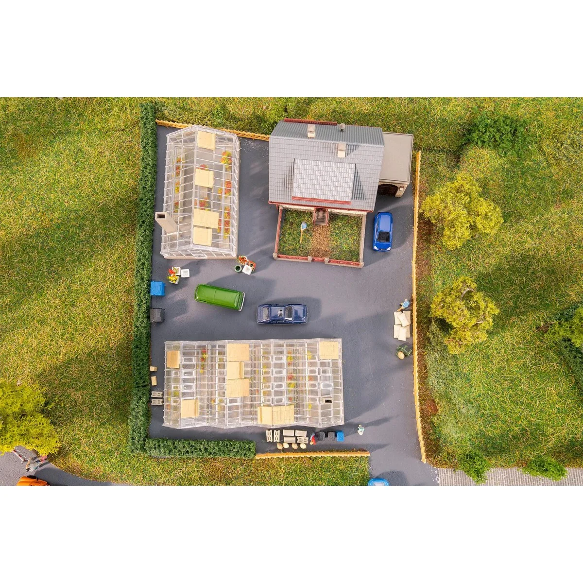 Faller 239010 Model Kit, Village Promotional Set, N - 1/160 Faller 239010 Model Kit, Village Promotional Set, N - 1/160