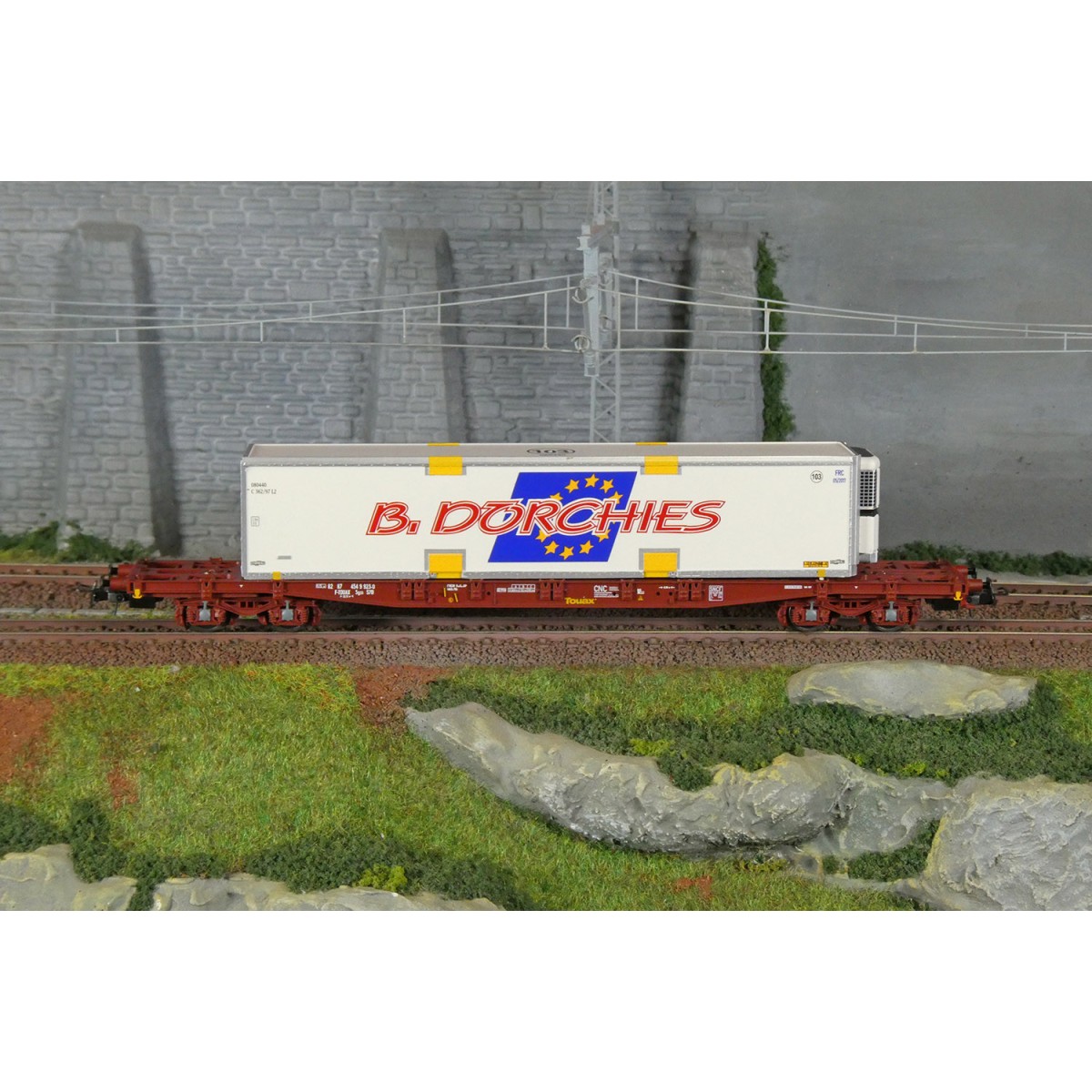 Jouef HJ6279 S70 bogie container wagon, TOUAX, loaded with swap bod...