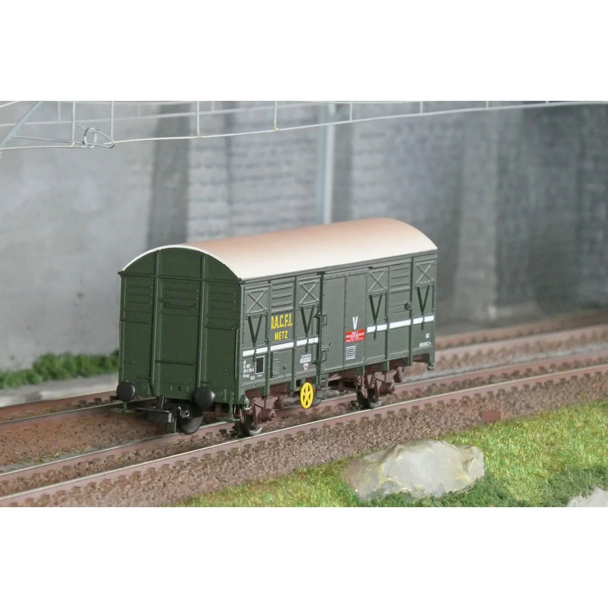 Jouef HJ6290 Covered wagon with G4 axles, SNCF, " DACFI " Metz, gre... Jouef HJ6290 Covered wagon with G4 axles, SNCF, " DACFI " Metz, gre...