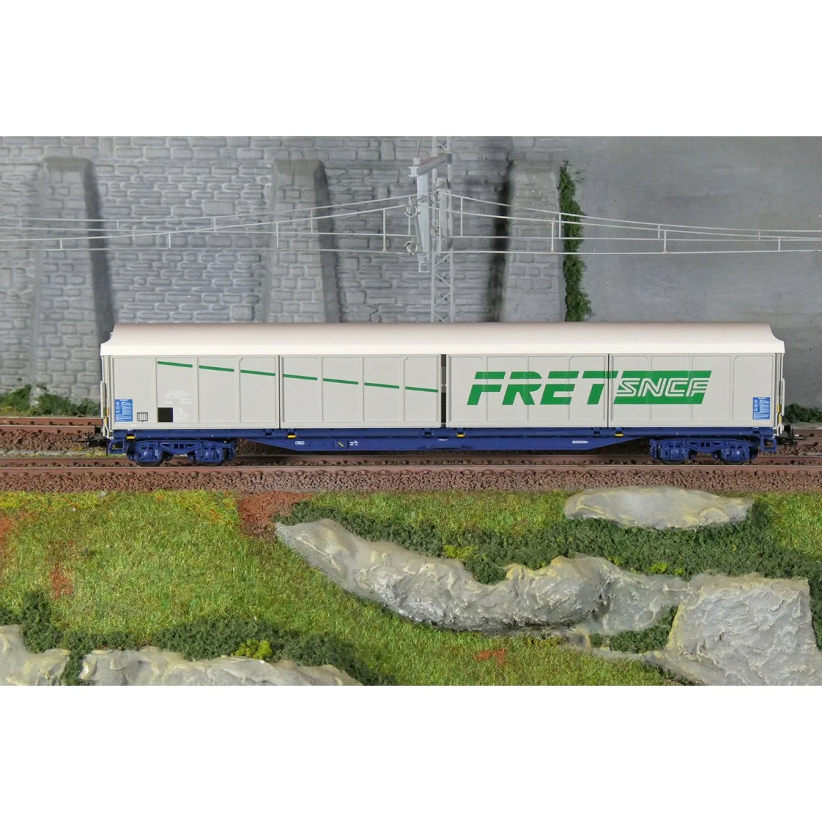 Jouef HJ6301 Habis-type bogie wagon with sliding walls, SNCF, FRET ...