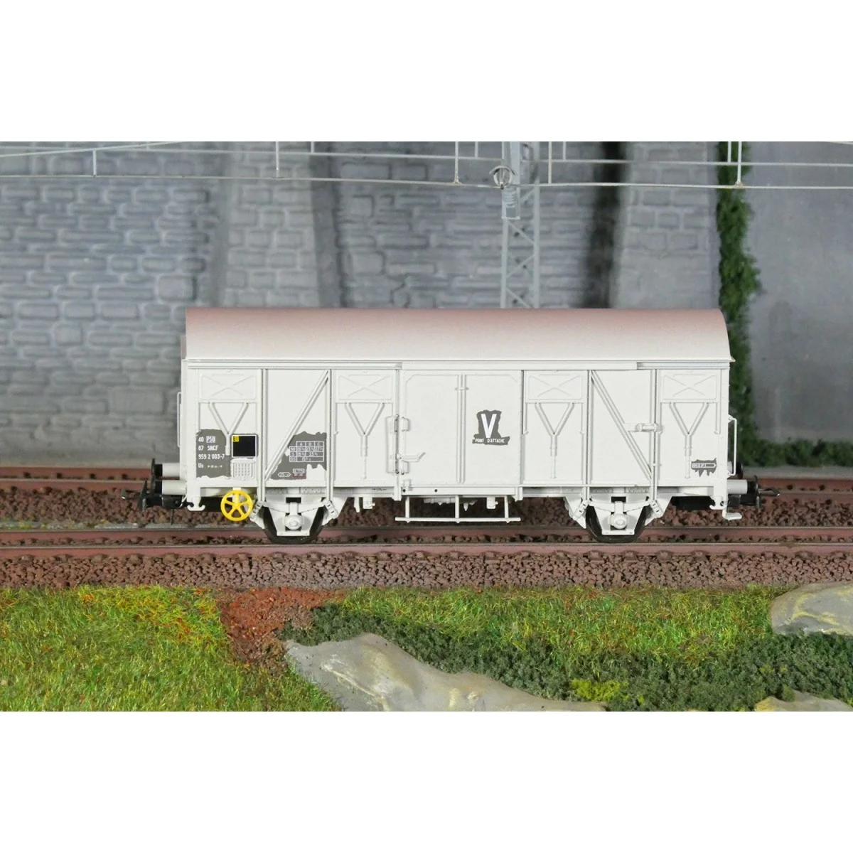 Jouef HJ6311 Covered wagon with axles, type Us (ex G4), SNCF, "V", ...