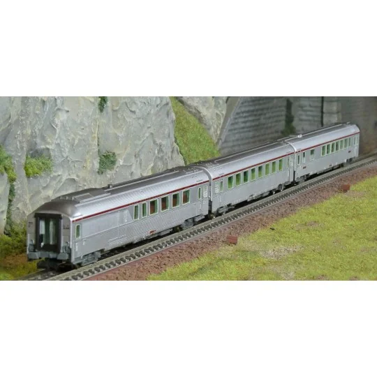 HN4500-Arnold HN4500 Set de 3 voitures voyageurs Mistral, TEE, Vru/A8tu/AD4tux, Nice - Paris, N - 1/160
