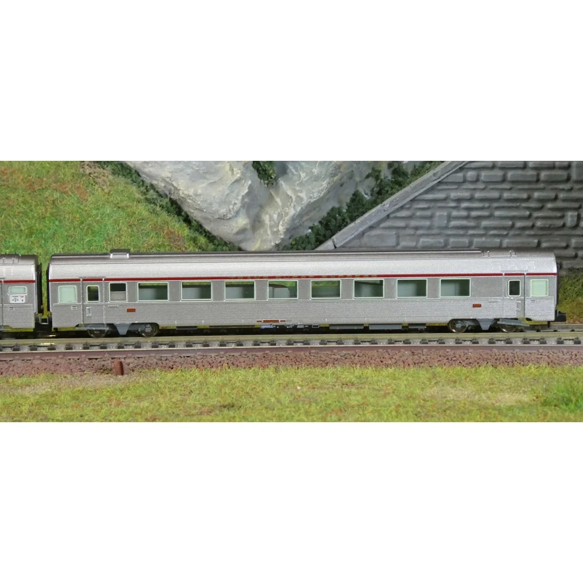 Arnold HN4501 Set de 3 voitures voyageurs Mistral, TEE, Arux / A8u / AD4tux, Nice - Paris, N - 1/160 Arnold HN4501 - 4