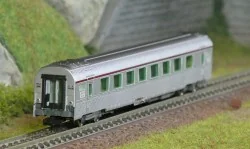 Arnold HN4502 Voiture voyageurs Mistral, TEE, A8u, Nice - Paris, N - 1/160 Arnold HN4502 - 1