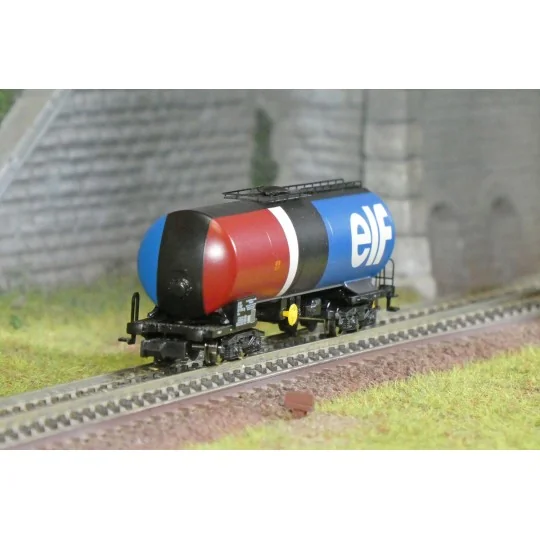 HN6633-Arnold HN6633 Wagon citerne à bogies, SNCF, ELF, N - 1/160