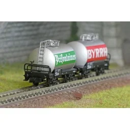 Arnold HN6702 Set of 2 axle tank wagons, SNCF, BYRRH / Préfontaines...