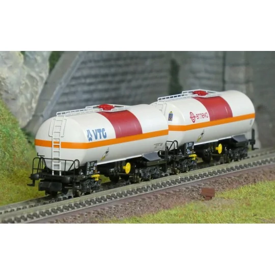 HN6634-Arnold HN6634 Set of 2 tank wagons with bogies, SNCF, VTG + Ermewa, N - 1/160