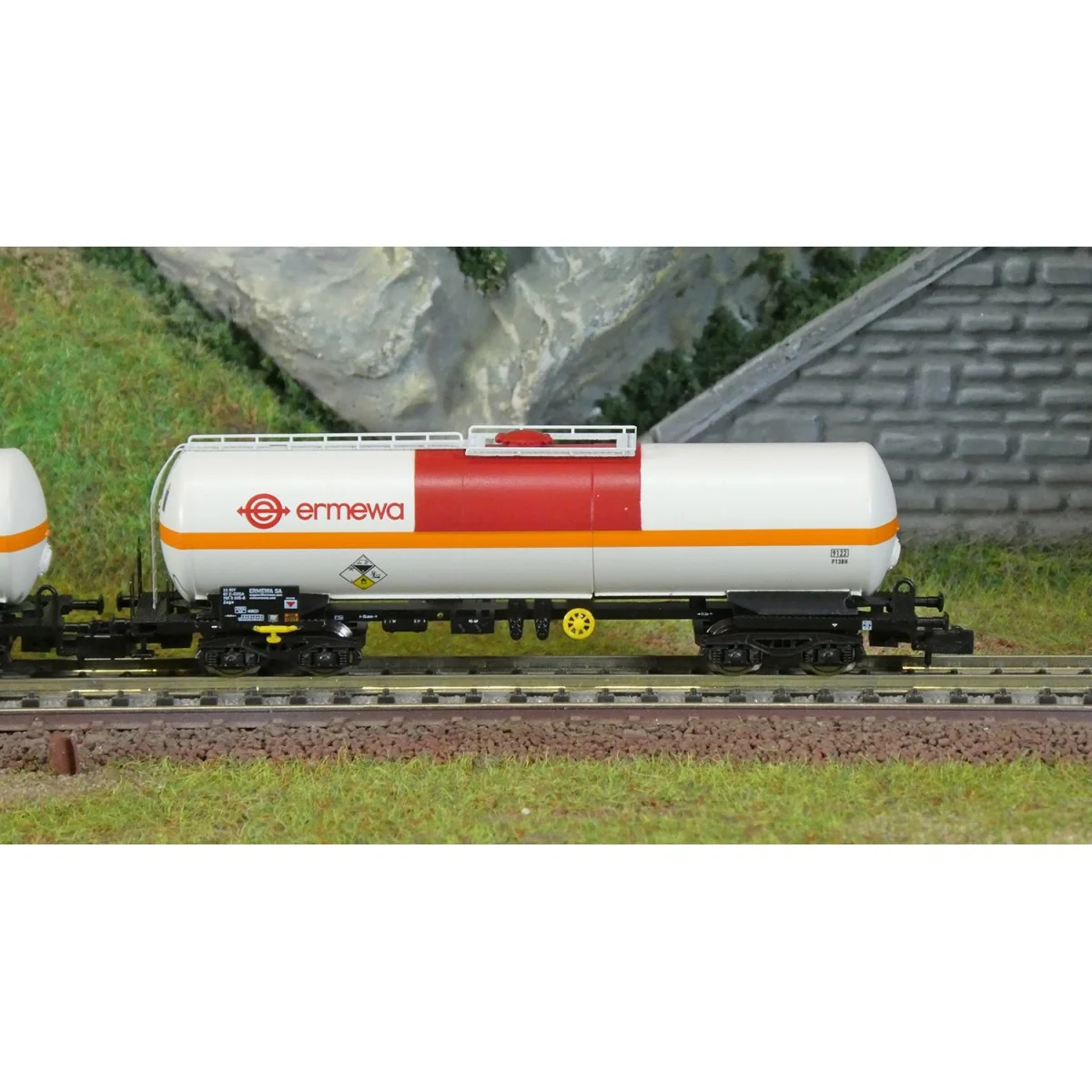 Arnold HN6634 Set de 2 wagons citerne à bogies, SNCF, VTG + Ermewa, N - 1/160 Arnold HN6634 - 3