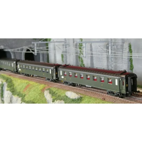 MW_1002-Models World 1002 Set of 6 Le Mistral carriages, A8 / 2x B9 / WR / WSP / Dqd2m, LE MISTRAL, Paris-Nice, illuminated