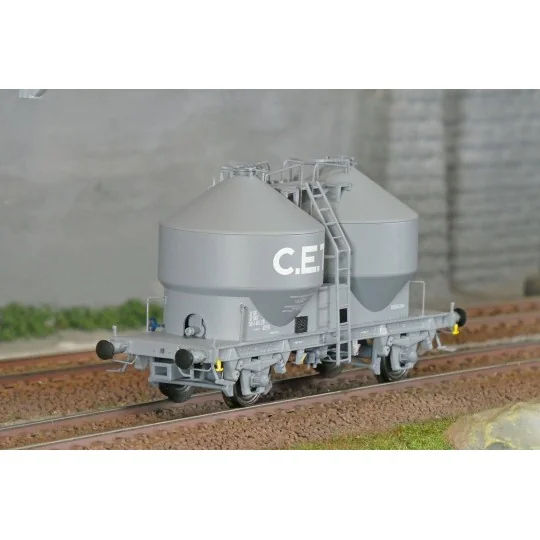 R37_HO43112-R37 HO43112 Wagons cimentier, C.E.T, ep. III