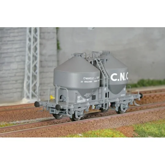 R37_HO43122-R37 HO43122 Cement wagons, CNC , ep. III