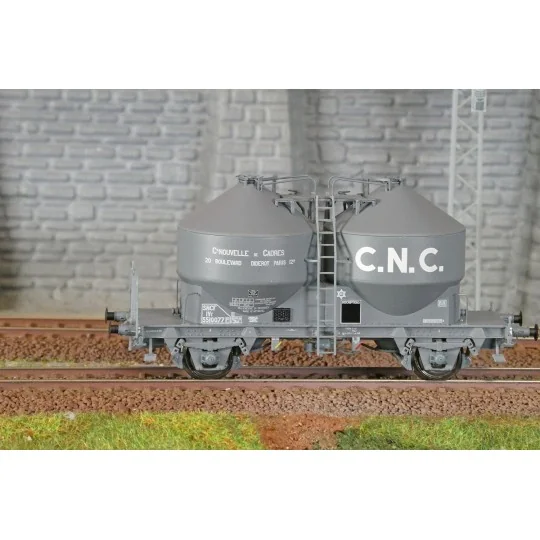 R37_HO43122-R37 HO43122 Wagons cimentier, C.N.C, ep. III