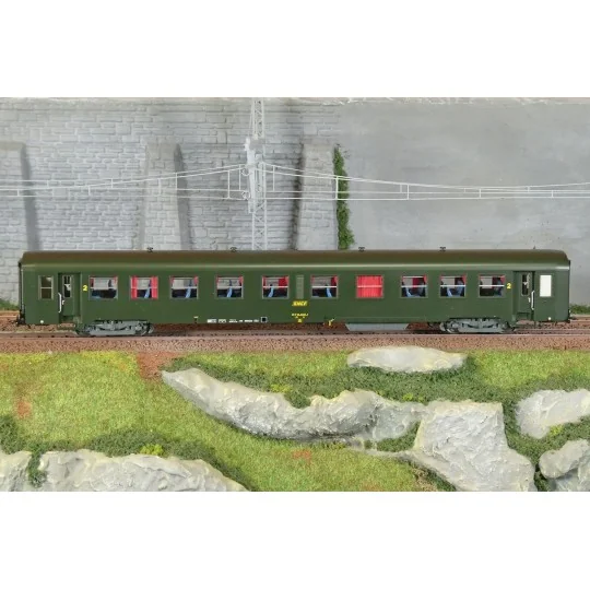 R37 HO42514 Voiture voyageurs USI, B10t, bogies Y24, chauffage auto... R37_HO42514-R37 HO42514 Voiture voyageurs USI, B10t, bogies Y24, chauffage autonome Avialex, Batignolles, éclai