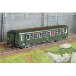 R37 HO42514B Voiture voyageurs USI, B10t, bogies Y24, chauffage aut...