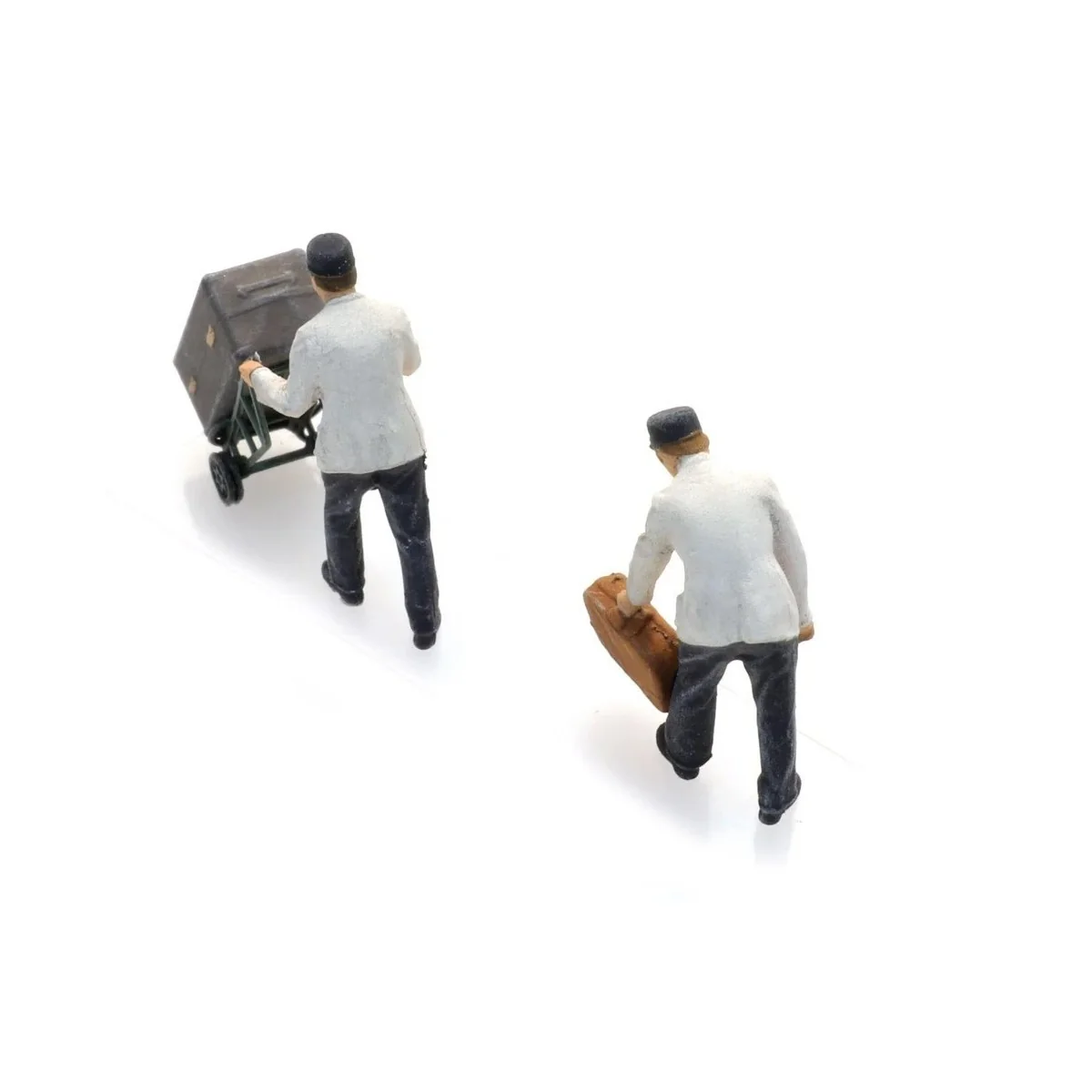 Artitec 7875010 Paintable Figures, Dockworkers with Luggage - ARTI_...