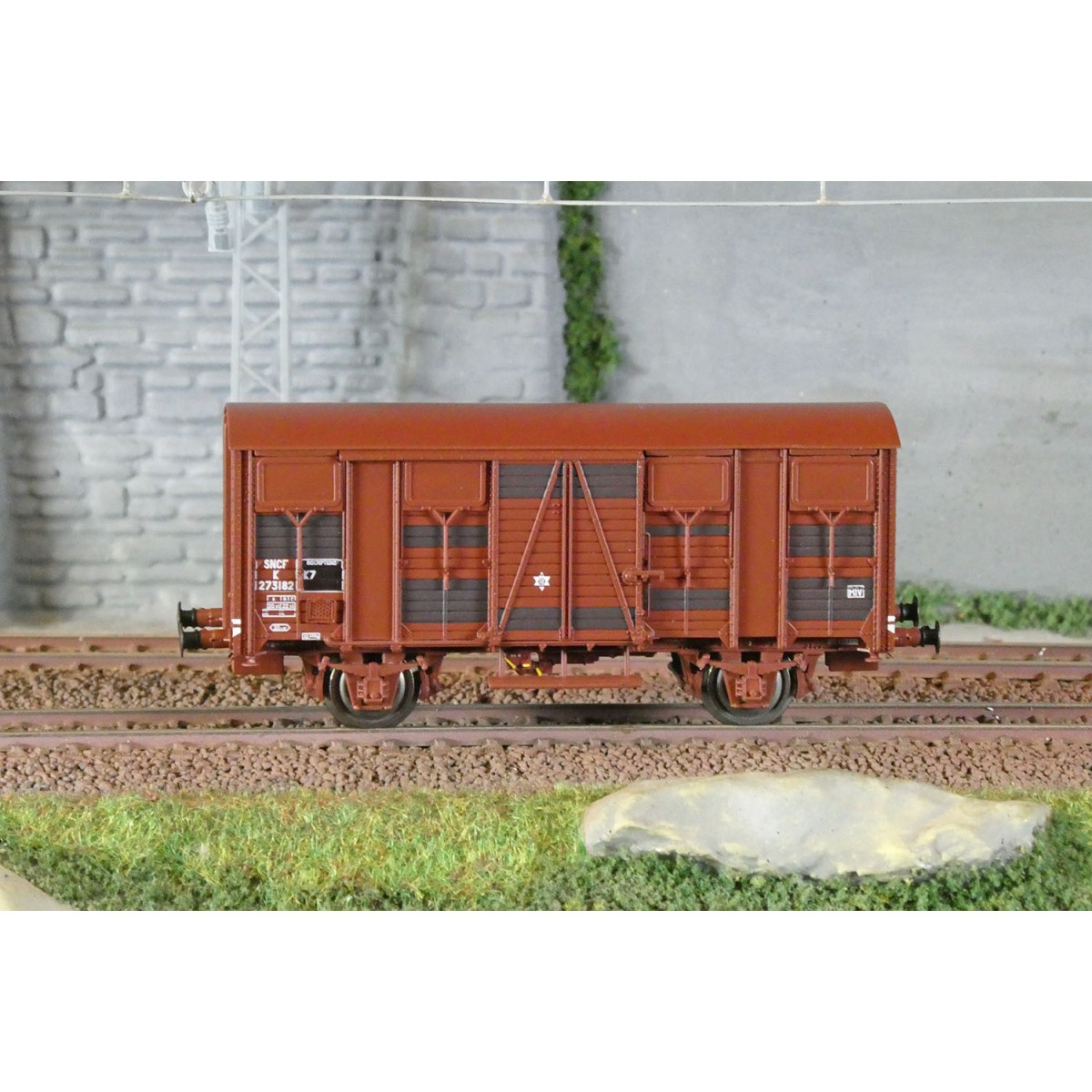 LS Models 31306 OCEM K 29 PERMAPLEX Wagon, SNCF, red livery, ep.IV ...