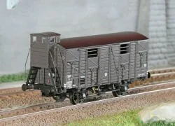 LS Models 31313 OCEM Kf 19 wagon, SNCF, brown livery with black roo...