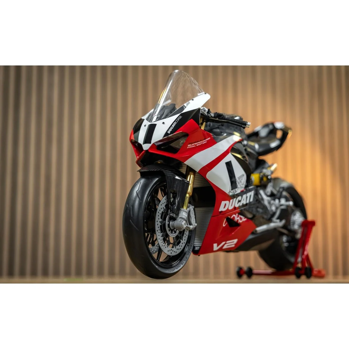 Pocher HK124 Moto Ducati Panigale - V2 Superquadro Final Edition 1/...