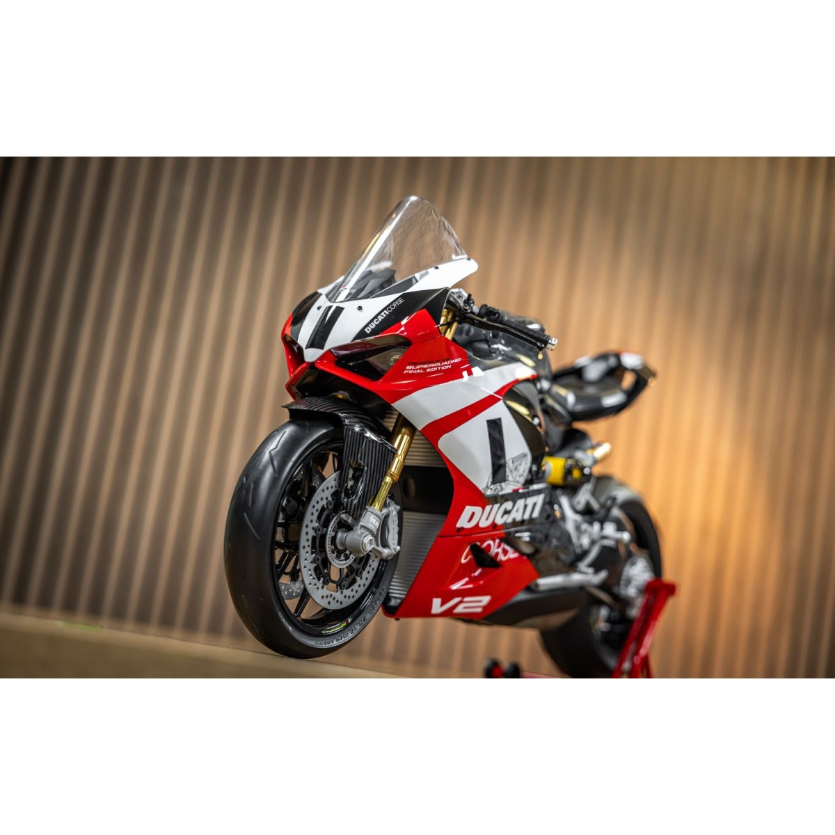Pocher HK124 Moto Ducati Panigale - V2 Superquadro Final Edition 1/...