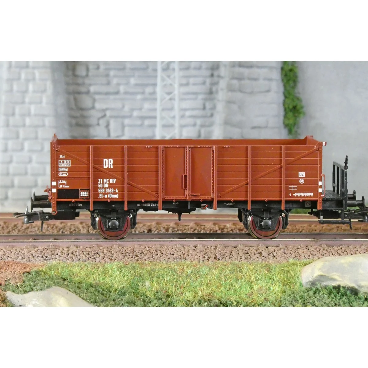 Roco 6600146 Set of 3 tipper wagons, type El-u (Omu), DR - Roco_660...