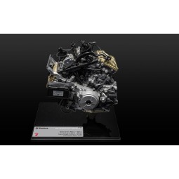 Pocher HKM124 Ducati V2 Superquadro 1/4 Engine