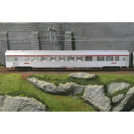 HJ4205-Coffret de 4 voitures Inox TEE "Mistral 69" « Jules Verne », SNCF, n.1/2, éclairé - Jouef HJ4205