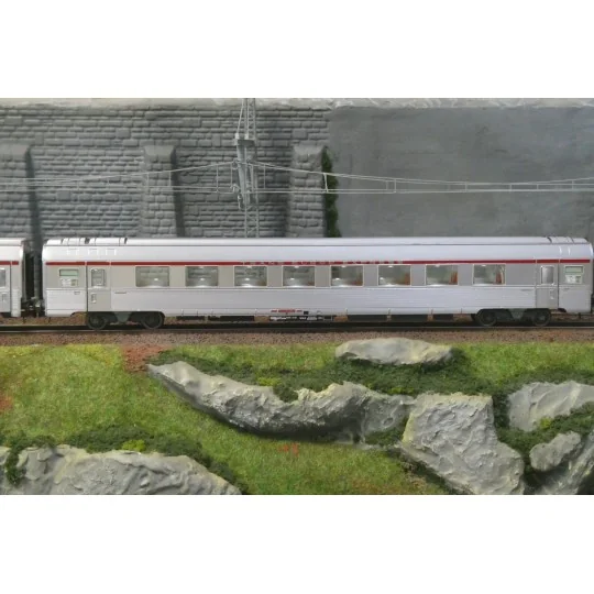 HJ4205-Coffret de 4 voitures Inox TEE "Mistral 69" « Jules Verne », SNCF, n.1/2, éclairé - Jouef HJ4205