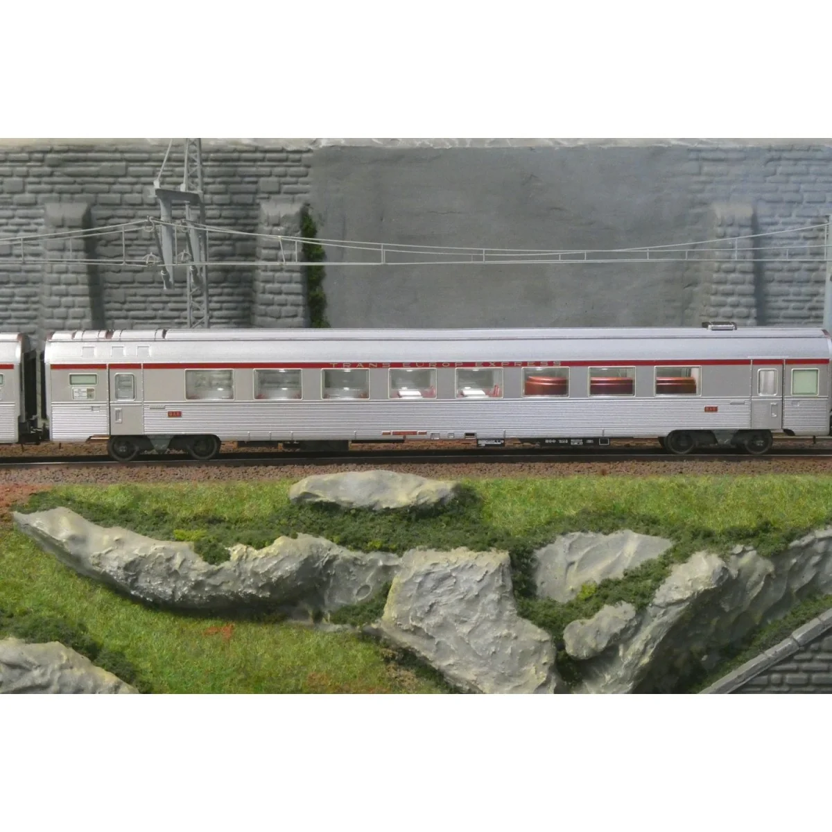 Coffret de 4 voitures Inox TEE "Mistral 69" « Jules Verne », SNCF, n.1/2, éclairé - Jouef HJ4205 Jouef HJ4205 - 5