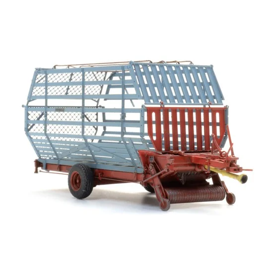 Arti_387.637-Artitec 387.637 Self-loading hay trailer