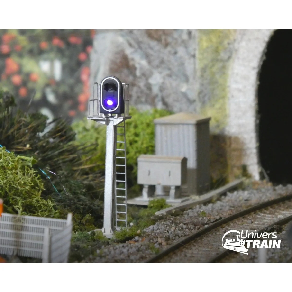 SNCF signal type A, 2 lights (white/violet), MAFEN 913202