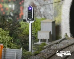 Signal SNCF type C, 6 feux (violet/blanc/vert/rouge/jaune/blanc), M...